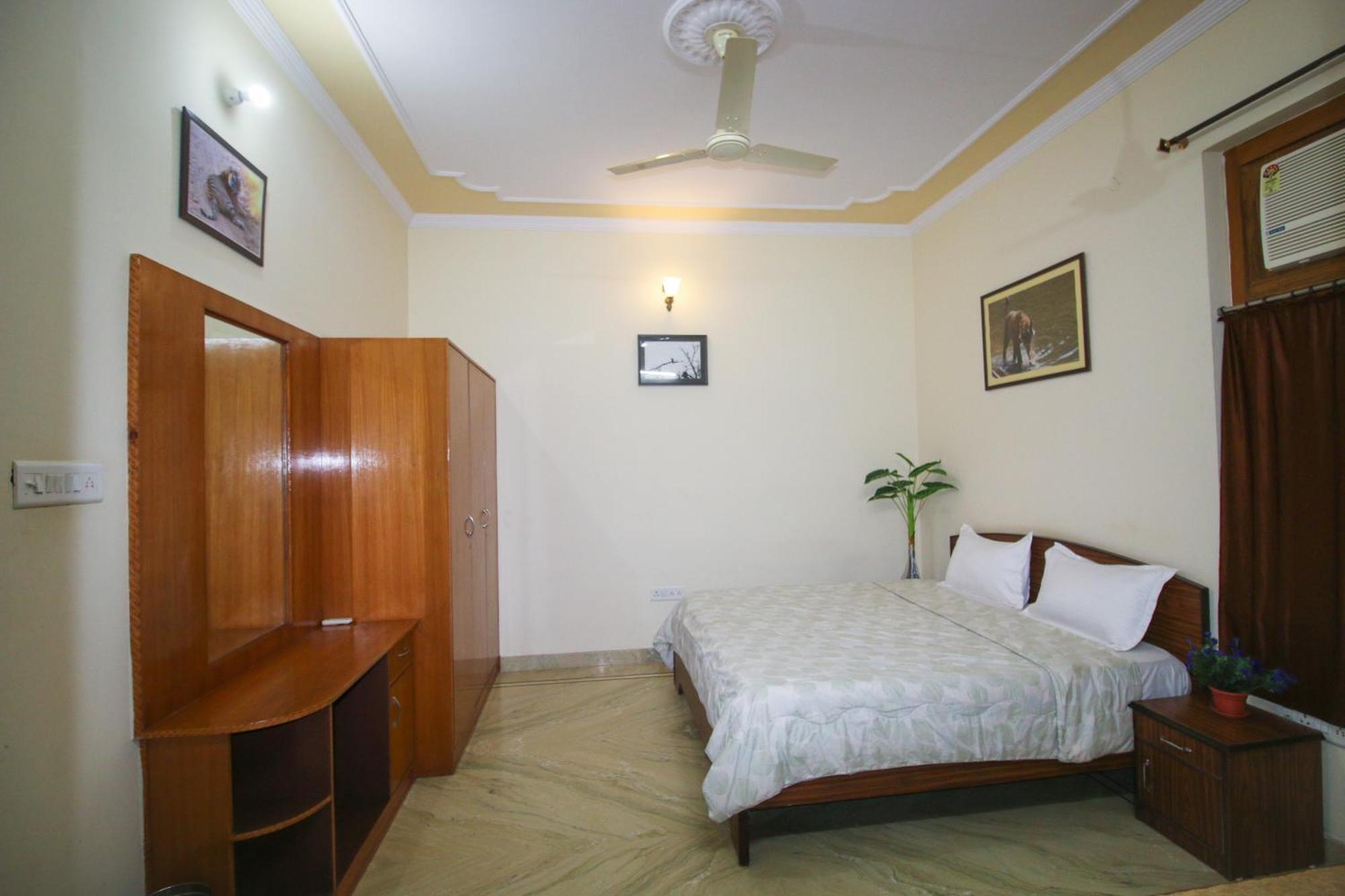 Ranthambore Tiger Home Sawai Madhopur Exterior photo